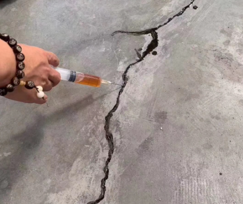 溧阳混凝土裂缝修补技术详解​
